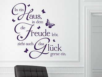 Wandtattoo In ein Haus mit Schmetterlingen