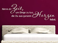 Wandtattoo Spruch Aus ganzem Herzen im Schlafzimmer