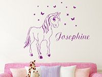 Pony Wandtattoo mit Wunschname im Kinderzimmer