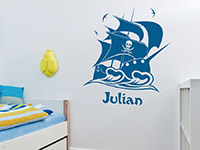 Wandtattoo Piratenschiff mit Name in blau