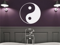 Chinesisches Yin und Yang Zeichen im Bad