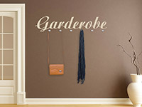 Wandtattoo Garderobe Schriftzug im Flur in beige