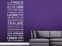 In dieser Familie Wandtattoo Spruch im Wohnzimmer