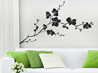 Wandtattoo Wilde Orchidee im Wohnzimmer