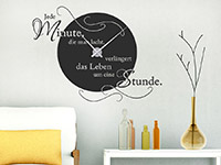 Spruch Wandtattoo Uhr Jede Minute, die man lacht... neben der Couch