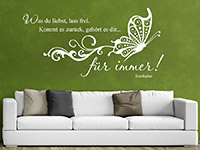 Wandtattoo Für immer! im Wohnzimmer über dem Sofa