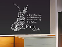 dekorativer Wandtattoo Cocktail Piña Coladain der Küche