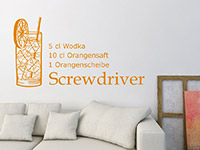 dekorativer Wandtattoo Screwdriver Cocktail über der Couch