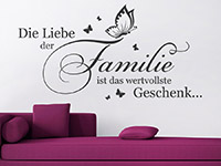 Wandtattoo Die Liebe der Familie im Wohnzimmer