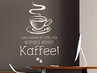 Wandtattoo Passwort Kaffee im Büro auf dunklem Hintergrund