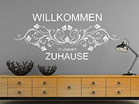 wunderschönes Willkommen Ornament Wandtattoo auf dunklem Hintergrund