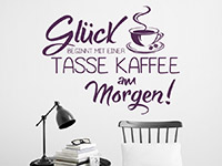 Motivierendes Wandtattoo Glück beginnt mit einer Tasse Kaffee... in Farbe