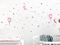 Wandtattoo Sternenhimmel mit Feen im Kinderzimmer