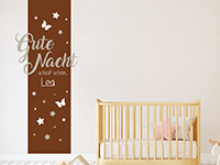 Kinder Wandtattoo Banner Gute Nacht Schlaf schön auf heller Wand