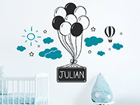 Wandtattoo Luftballons mit Wolken und Name