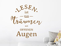 Wandtattoo Lesen ist träumen im Wohnzimmer