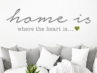 Wandtattoo Home is where the heart is im Wohnzimmer