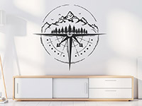 Wandtattoo Berge mit Kompass im Wohnbereich