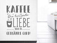 Kaffee Wandtattoo Heiße Liebe Kaffee auf heller Wand