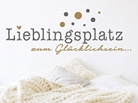 Wandtattoo Lieblingsplatz zum Glücklichsein im Schlafzimmer