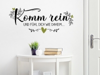 Willkommen Komm rein mit Herz auf heller Wand