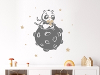 Wandtattoo Süßer Panda im Weltall im Babyzimmer