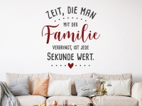 Wandtattoo Zeit mit der Familie im Wohnzimmer