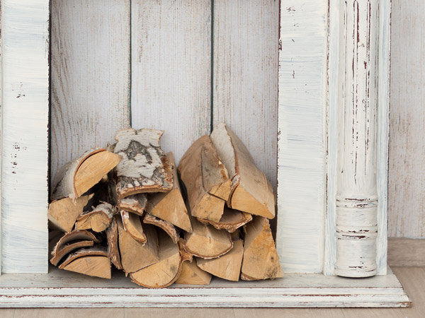 Birkenrinde als Deko im Kamin