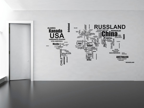 Wandtattoo Weltkarte im Büro an großer Wand