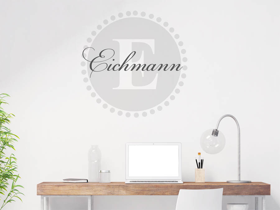 Eichmann Familienname als rundes Monogramm