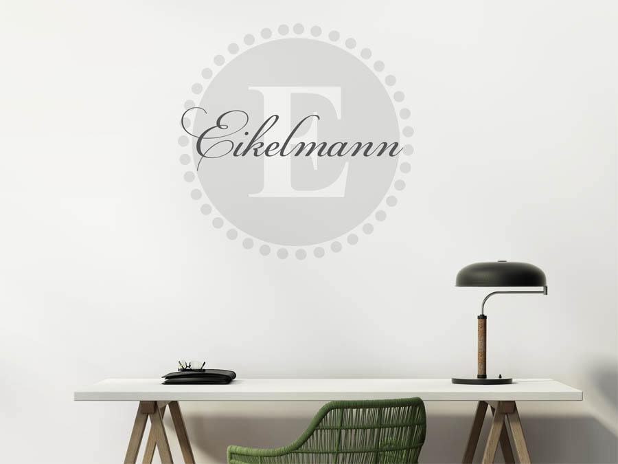 Eikelmann Familienname als rundes Monogramm