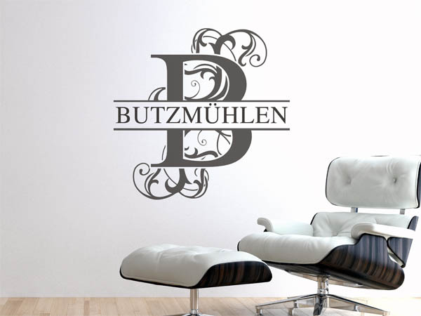 Wandtattoo verschnörkeltes B mit Butzmühlen