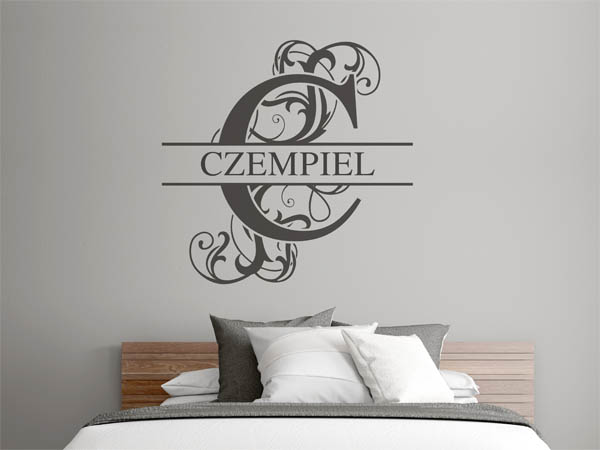 Wandtattoo verschnörkeltes C mit Czempiel