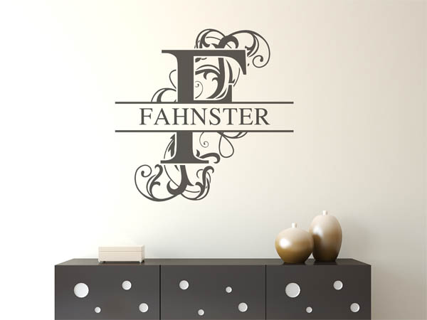 Wandtattoo verschnörkeltes F mit Fahnster