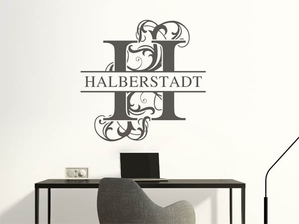 Wandtattoo verschnörkeltes H mit Halberstadt