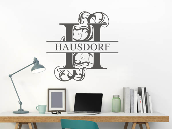 Wandtattoo verschnörkeltes H mit Hausdorf
