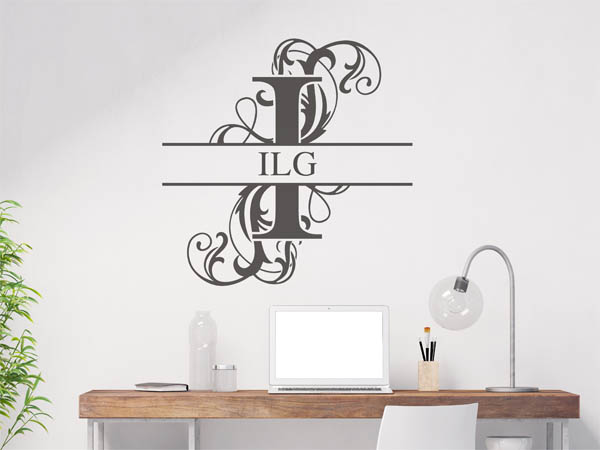 Wandtattoo verschnörkeltes I mit Ilg