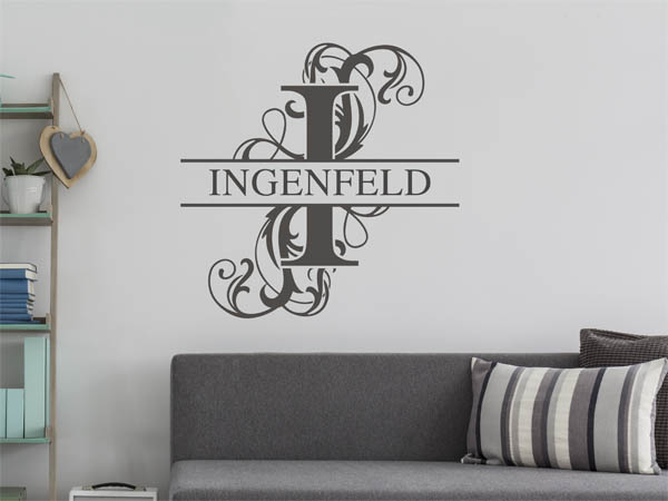 Wandtattoo verschnörkeltes I mit Ingenfeld