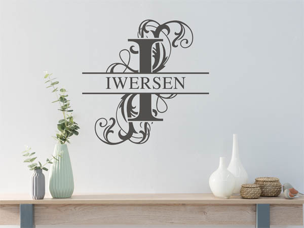 Wandtattoo verschnörkeltes I mit Iwersen