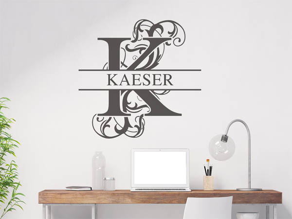 Wandtattoo verschnörkeltes K mit Kaeser