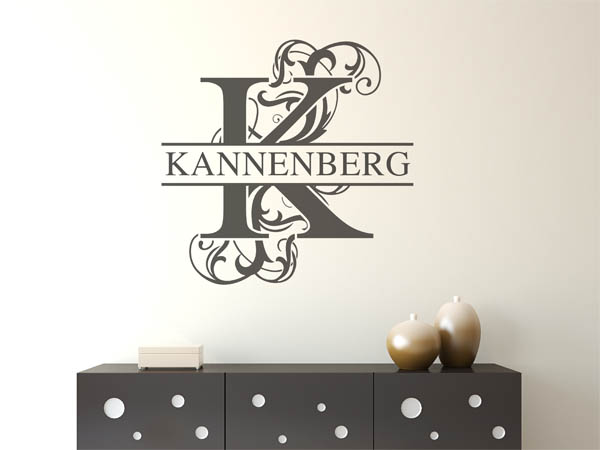 Wandtattoo verschnörkeltes K mit Kannenberg