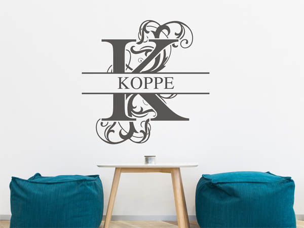 Wandtattoo verschnörkeltes K mit Koppe
