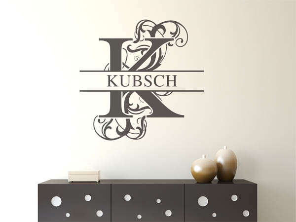 Wandtattoo verschnörkeltes K mit Kubsch