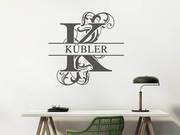 Wandtattoo verschnörkeltes K mit Kübler