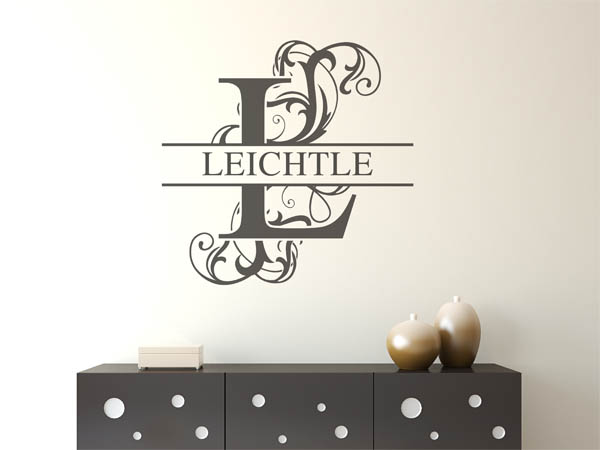 Wandtattoo verschnörkeltes L mit Leichtle