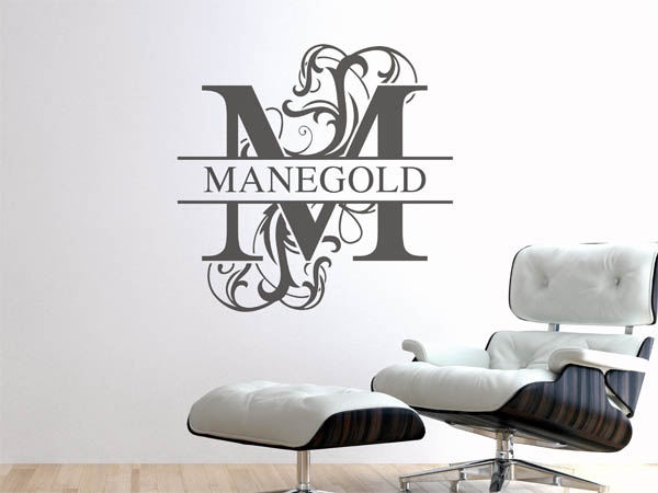 Wandtattoo verschnörkeltes M mit Manegold