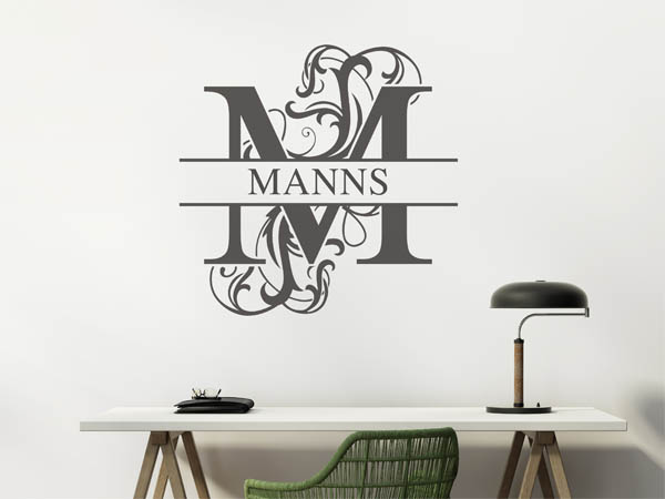 Wandtattoo verschnörkeltes M mit Manns