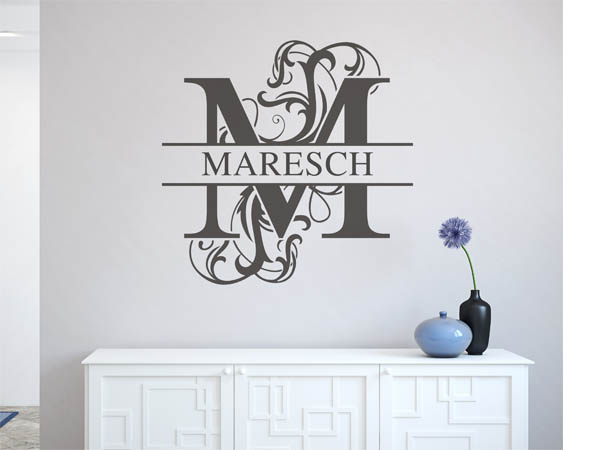 Wandtattoo verschnörkeltes M mit Maresch