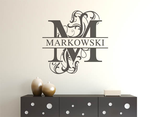 Wandtattoo verschnörkeltes M mit Markowski