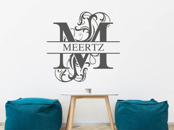 Wandtattoo verschnörkeltes M mit Meertz